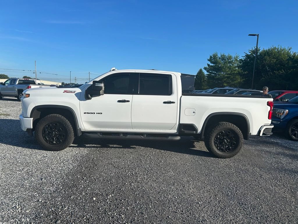 Used 2021 Chevrolet Silverado 2500 LTZ w/ LTZ Plus Package AWD/4WD image 9