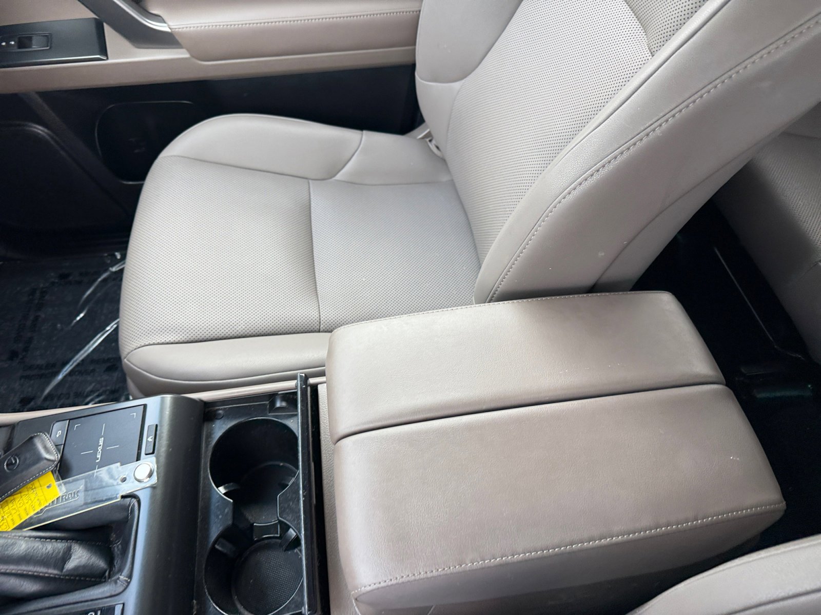 Used 2023 Lexus GX 460 Premium image 14