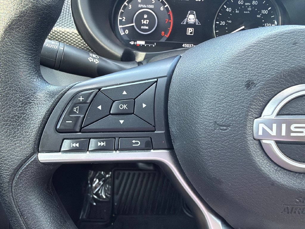 Used 2023 Nissan Kicks SV FWD image 12