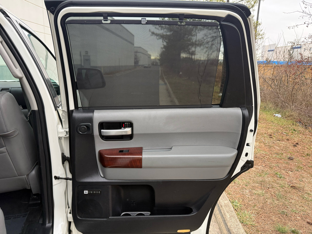 Used 2012 Toyota Sequoia Platinum image 30