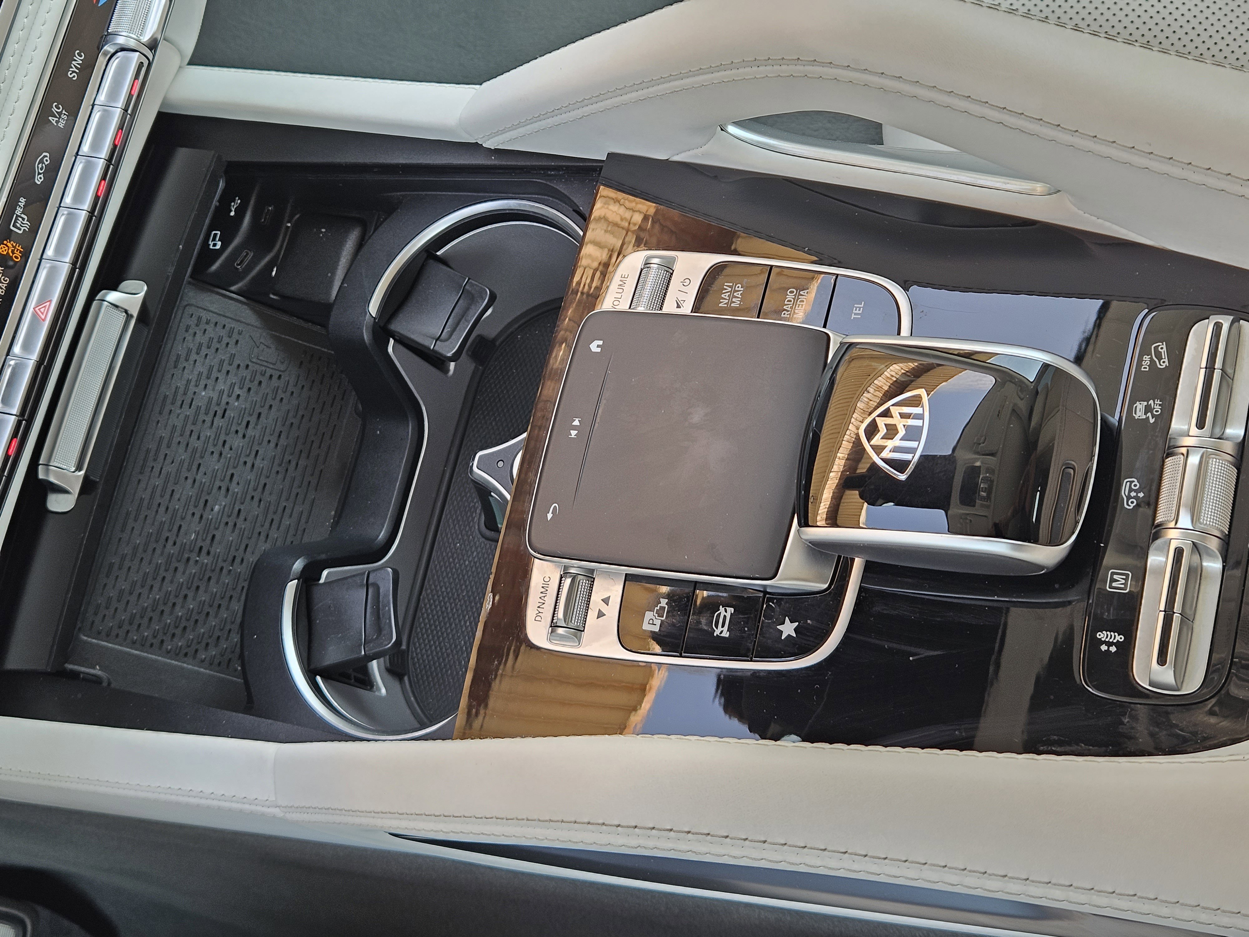 Certified 2022 Mercedes-Benz Maybach GLS 600 4MATIC image 22