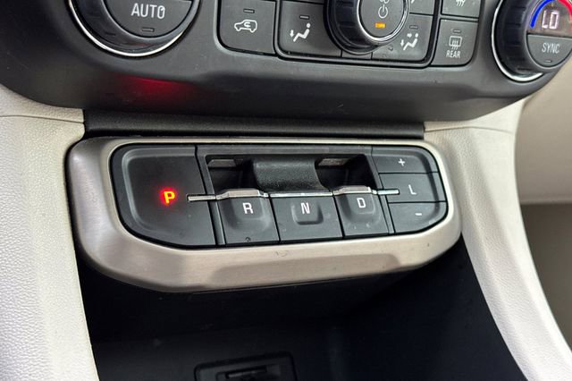 Used 2022 GMC Acadia Denali w/ Denali Ultimate Package image 23