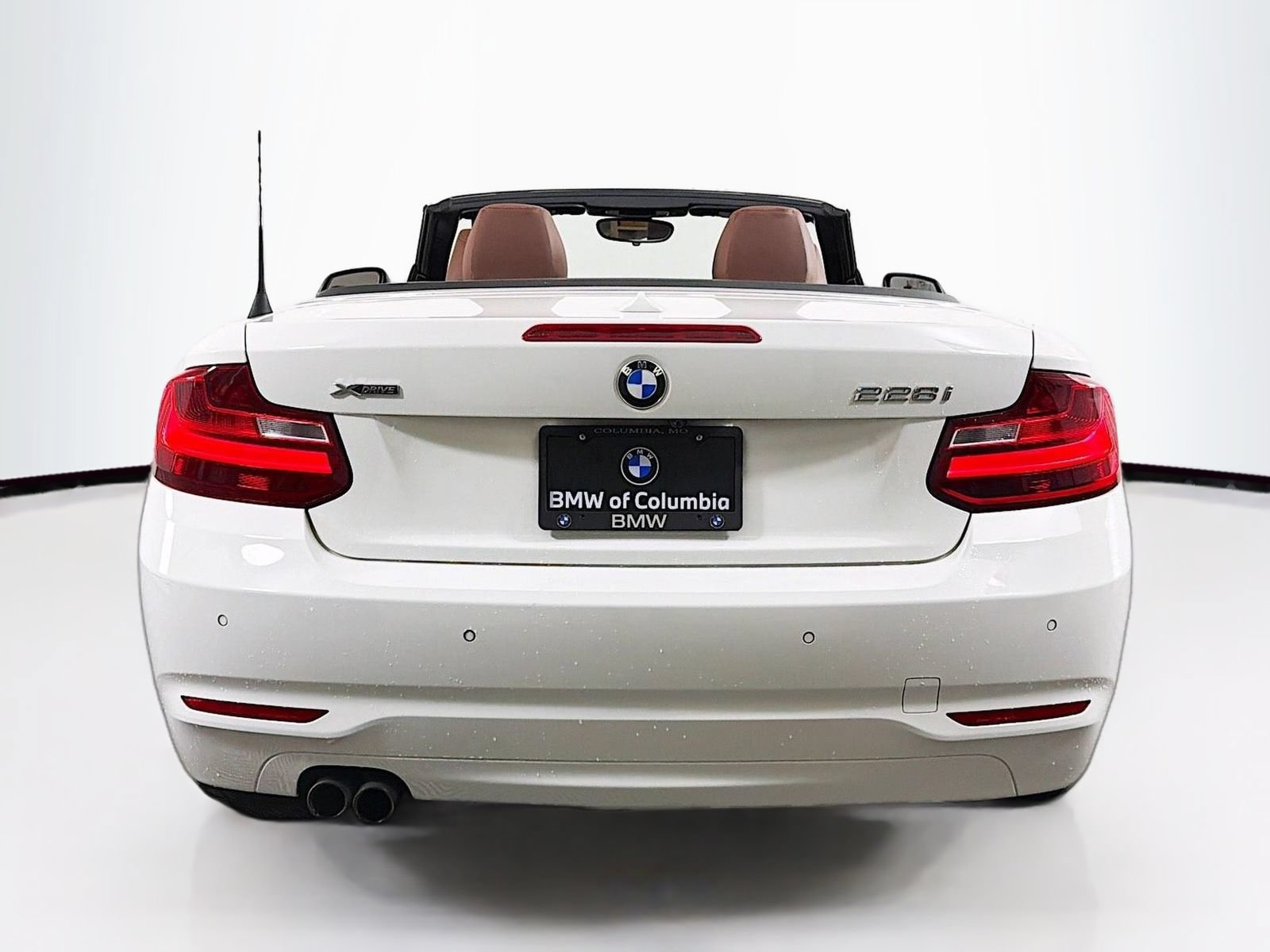 Used 2015 BMW 228i xDrive Convertible AWD/4WD image 11