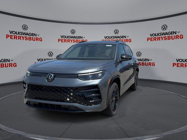New 2026 Volkswagen Tiguan SE R-Line AWD/4WD image 3