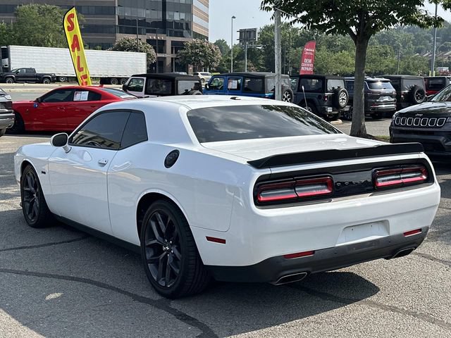 Used 2023 Dodge Challenger R/T w/ Blacktop Package RWD image 5