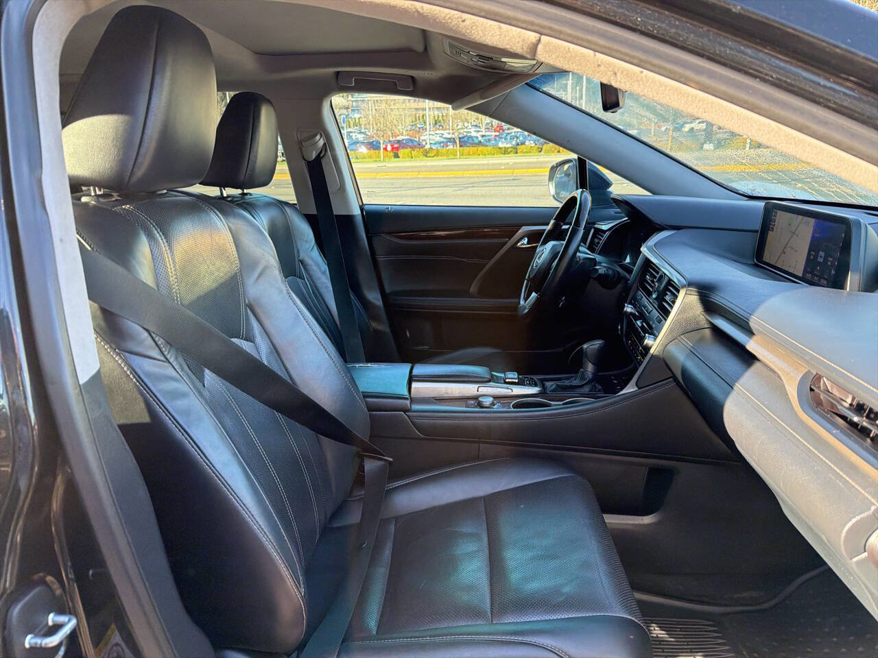 Used 2017 Lexus RX 450h AWD image 15