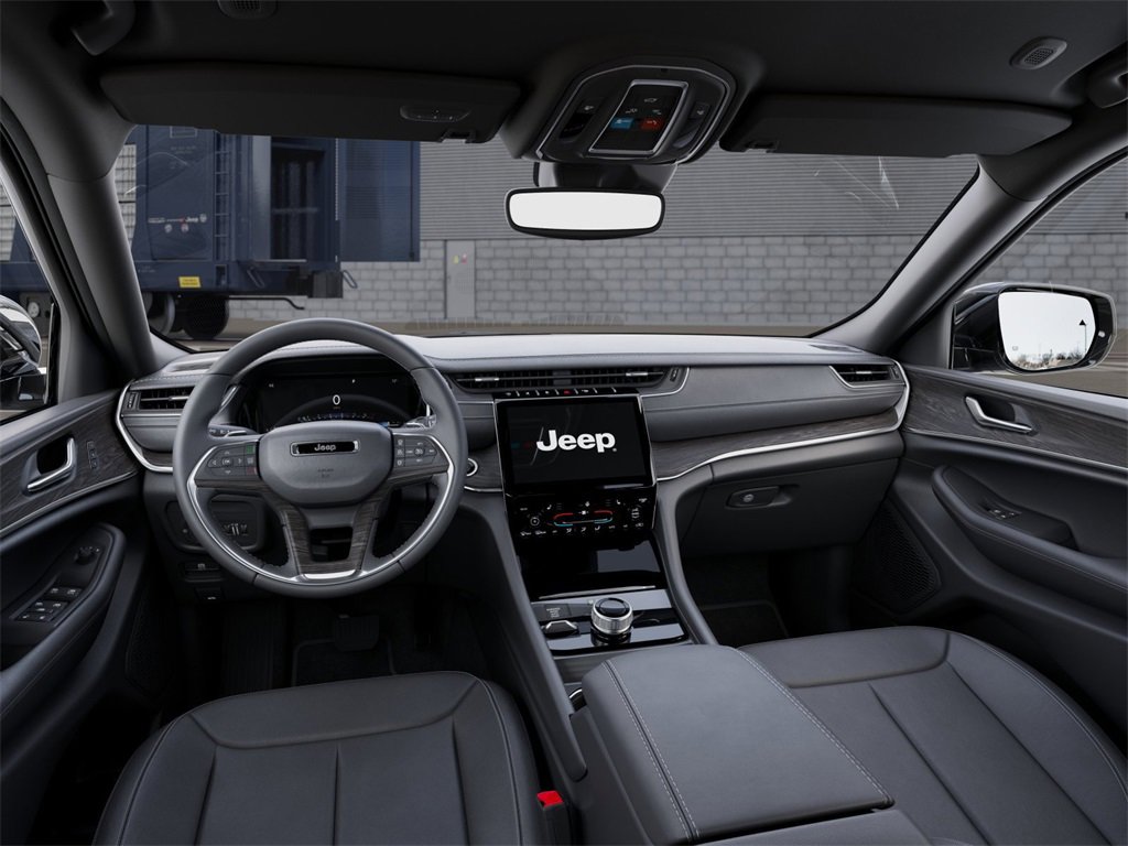 New 2025 Jeep Grand Cherokee L Limited image 14