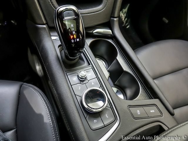 Certified 2025 Cadillac XT6 Premium Luxury AWD/4WD image 20