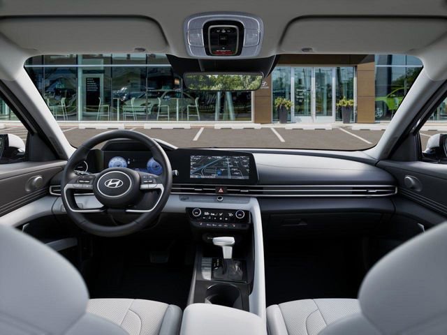 New 2025 Hyundai Elantra Limited image 11