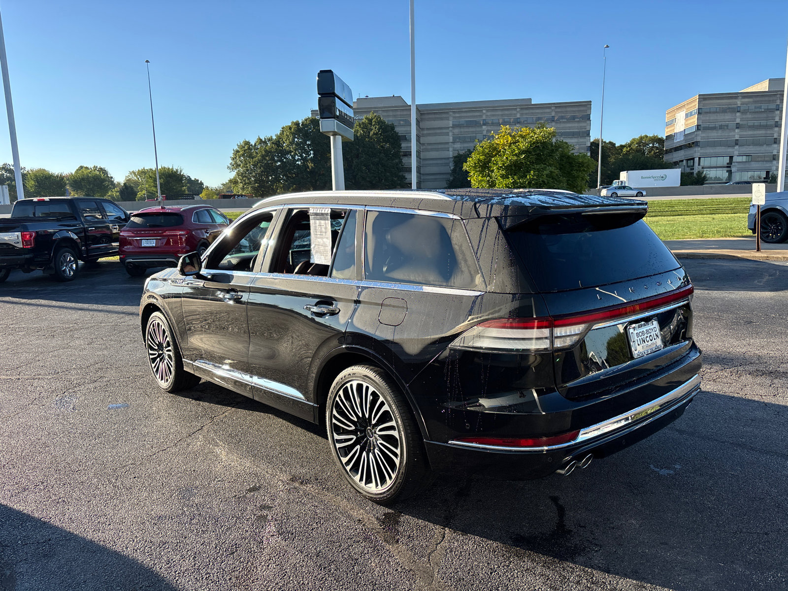 Certified 2023 Lincoln Aviator Black Label w/ Dynamic Handling Package image 5