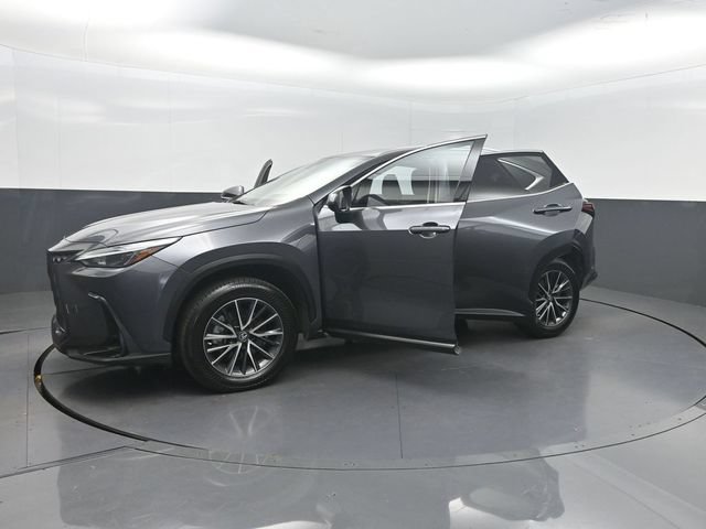 Used 2023 Lexus NX 250 FWD w/ Towing Package (2000 Lbs) image 35