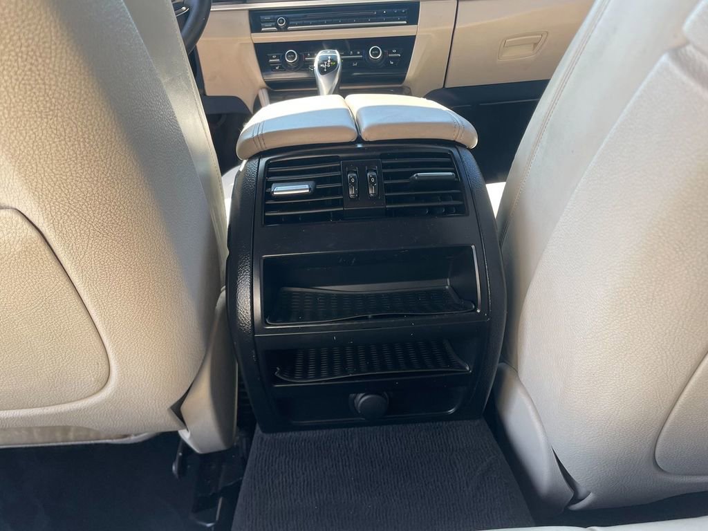 Used 2016 BMW 535i Sedan RWD image 26