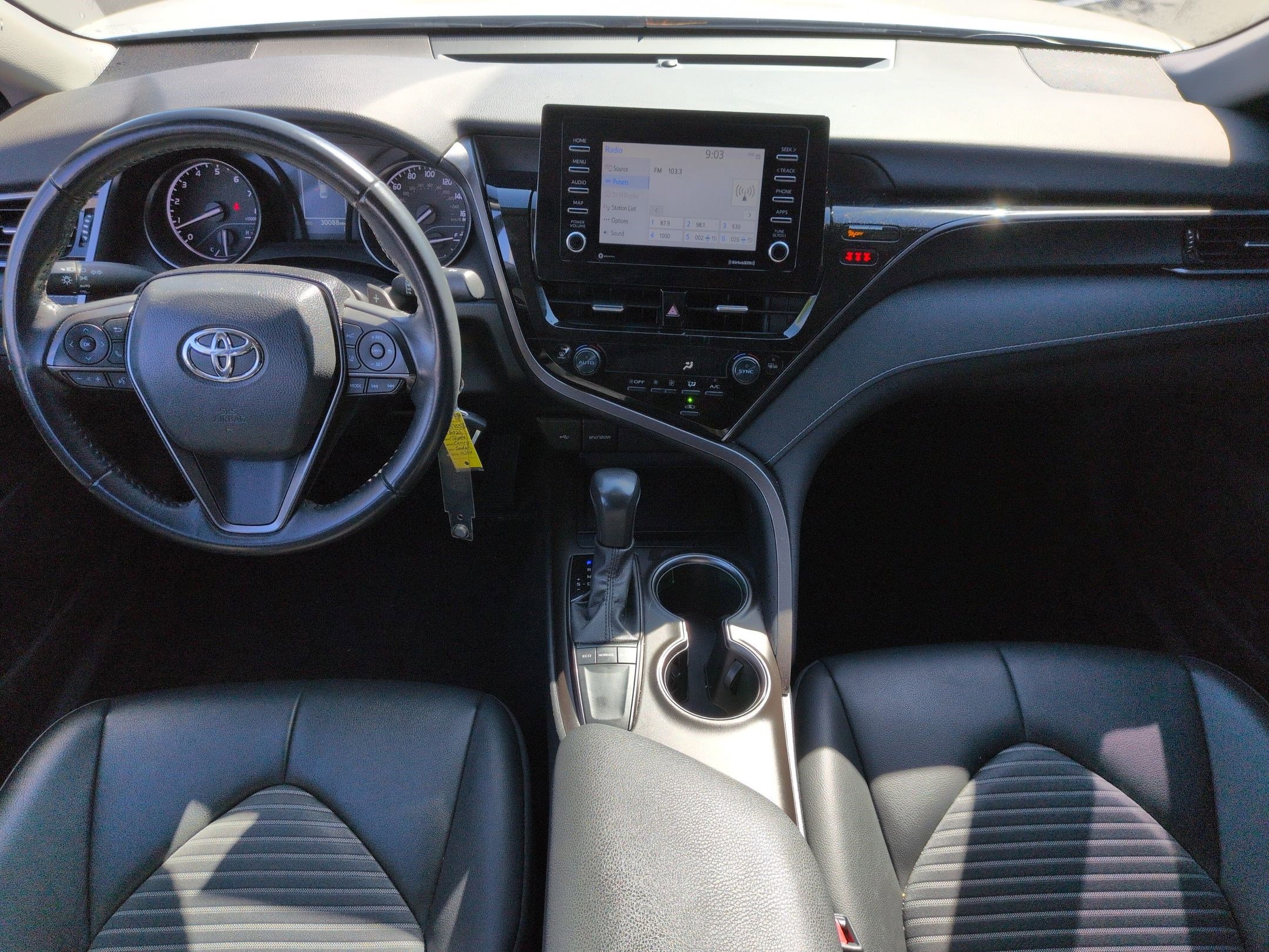 Used 2023 Toyota Camry SE image 27