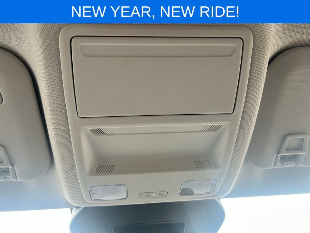 Used 2023 Ford Escape Platinum w/ Class II Trailer Tow Package image 36