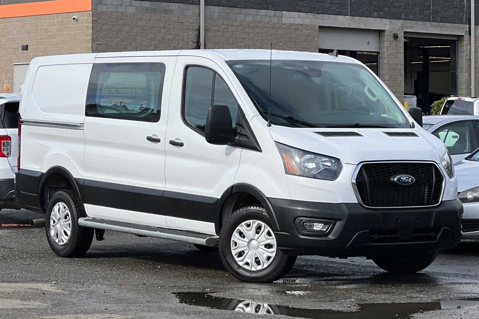 Certified 2023 Ford Transit 250 Low Roof w/ Exterior Upgrade Package image 2