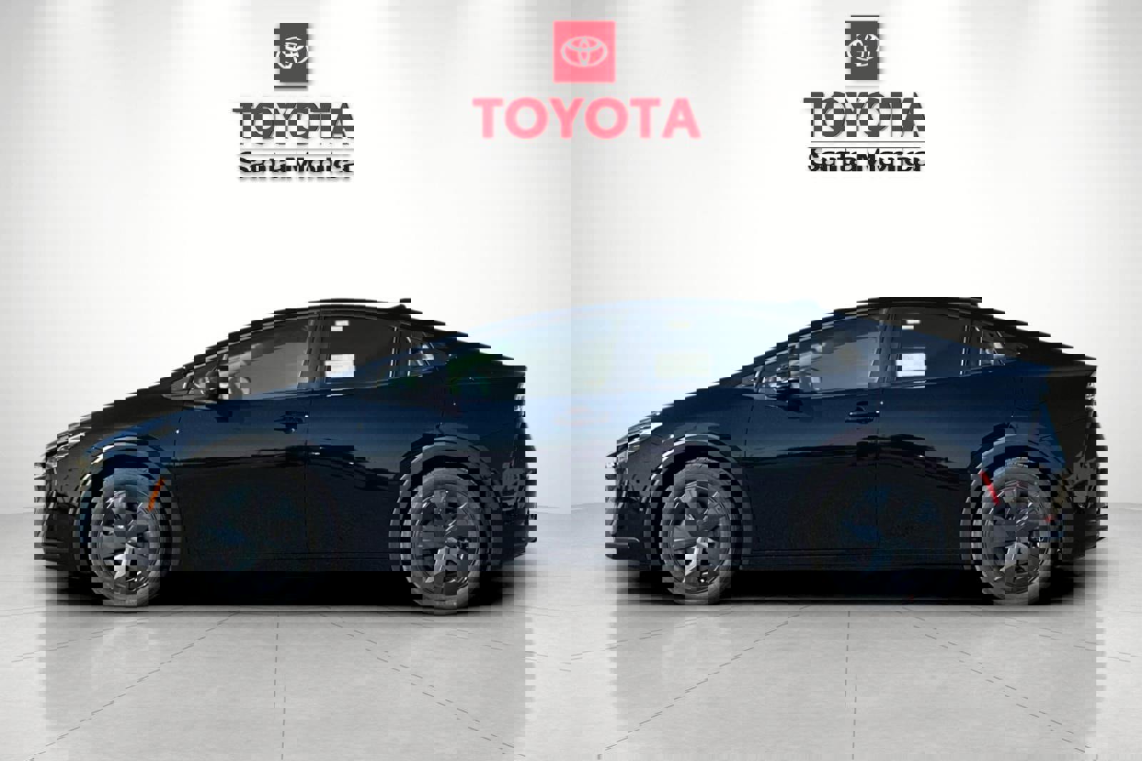 New 2026 Toyota Prius Plug-In Hybrid image 8