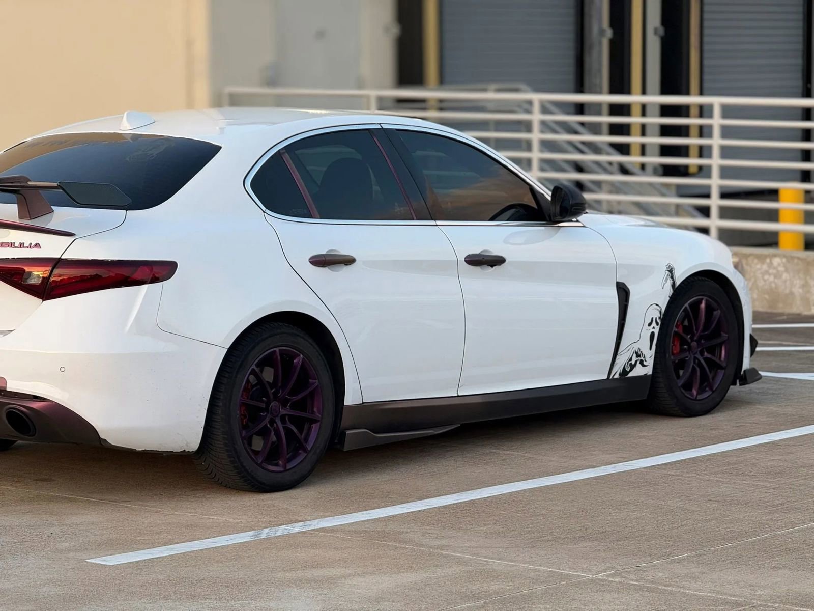 Used 2017 Alfa Romeo Giulia RWD image 9