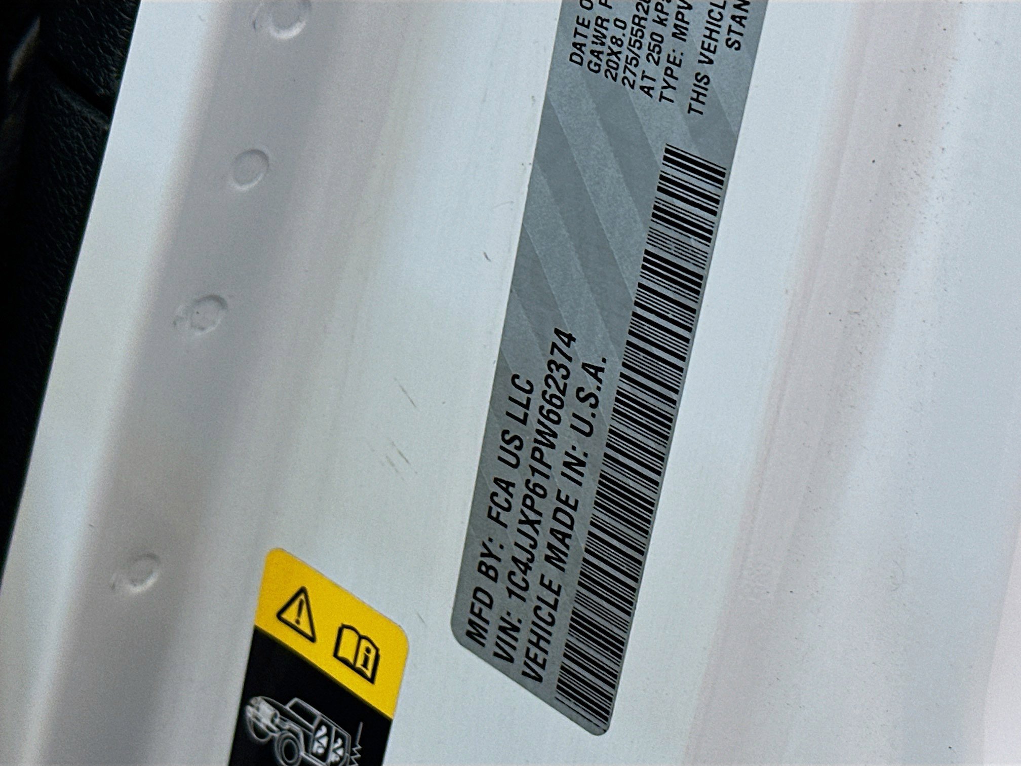 Used 2023 Jeep Wrangler Sahara image 12