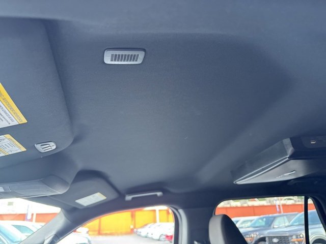Used 2021 Ford Expedition XLT image 29