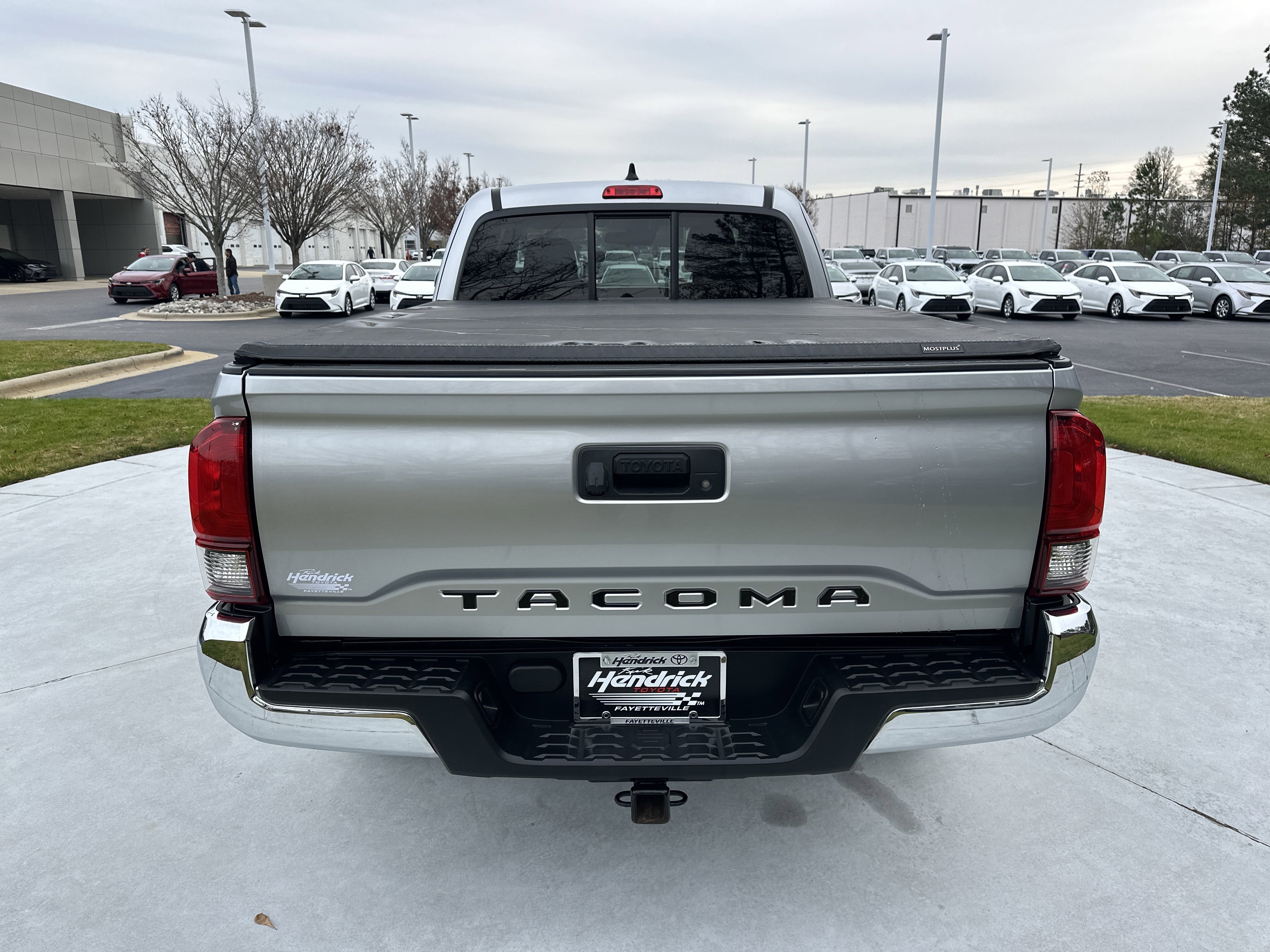 Certified 2023 Toyota Tacoma SR5 image 9