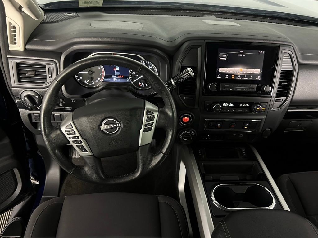 Used 2024 Nissan Titan SV w/ SV Convenience Package image 12