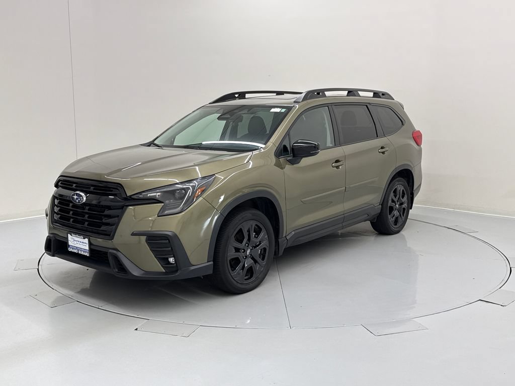 Used 2024 Subaru Ascent Onyx Edition AWD/4WD image 2