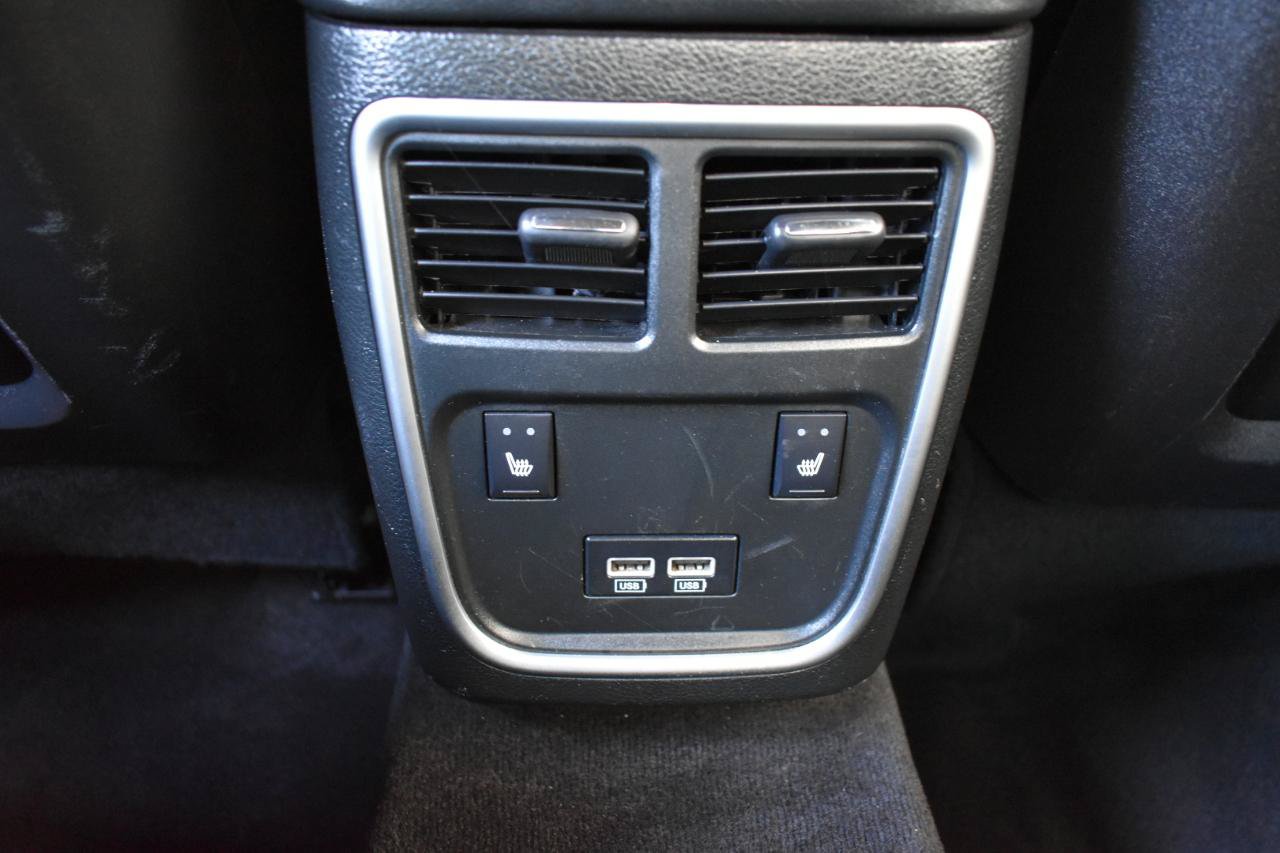 Used 2019 Dodge Charger Scat Pack w/ Dynamics Package RWD image 40