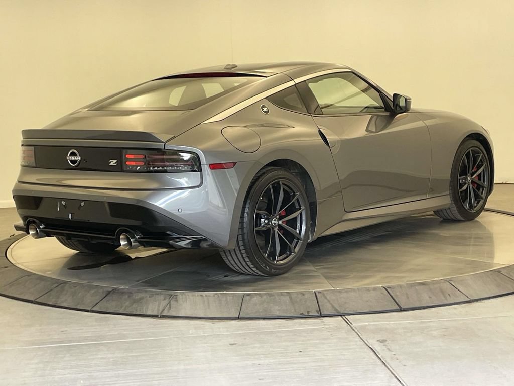 Used 2024 Nissan Z Performance w/ Floor Mat Package RWD image 5