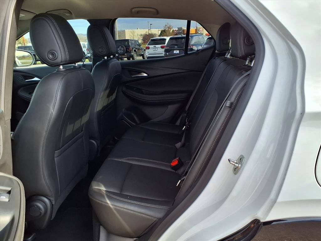 Used 2024 Buick Encore GX Sport Touring image 15