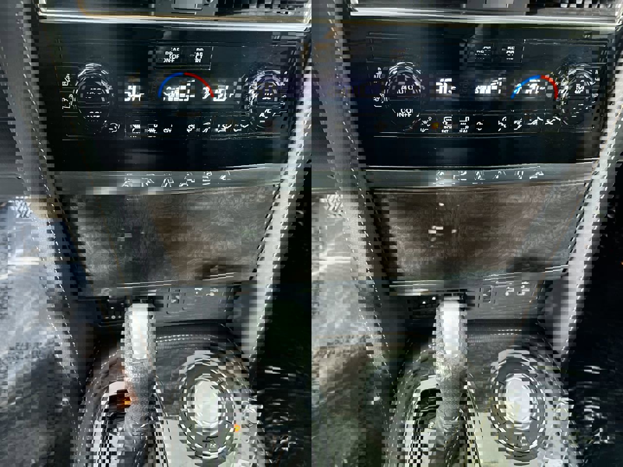 Used 2023 Nissan Armada Platinum w/ Captain's Chairs Package image 25