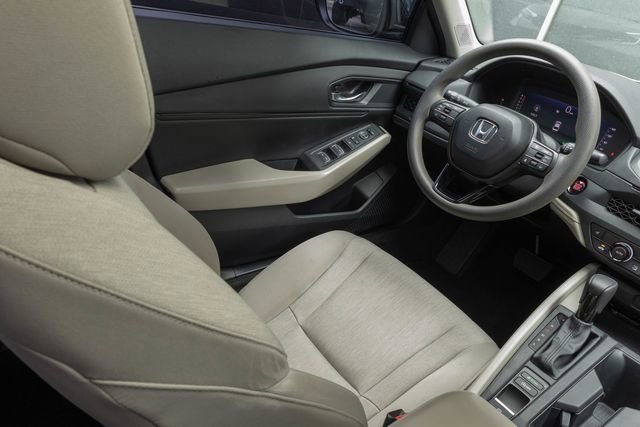 Used 2023 Honda Accord EX image 23