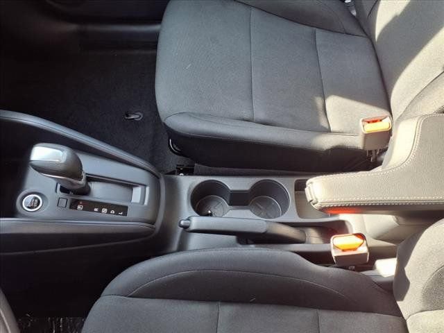 New 2025 Nissan Kicks Play S image 16