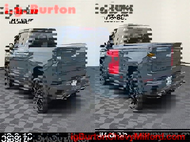 New 2026 Chevrolet Silverado 1500 High Country w/ Technology Package image 3