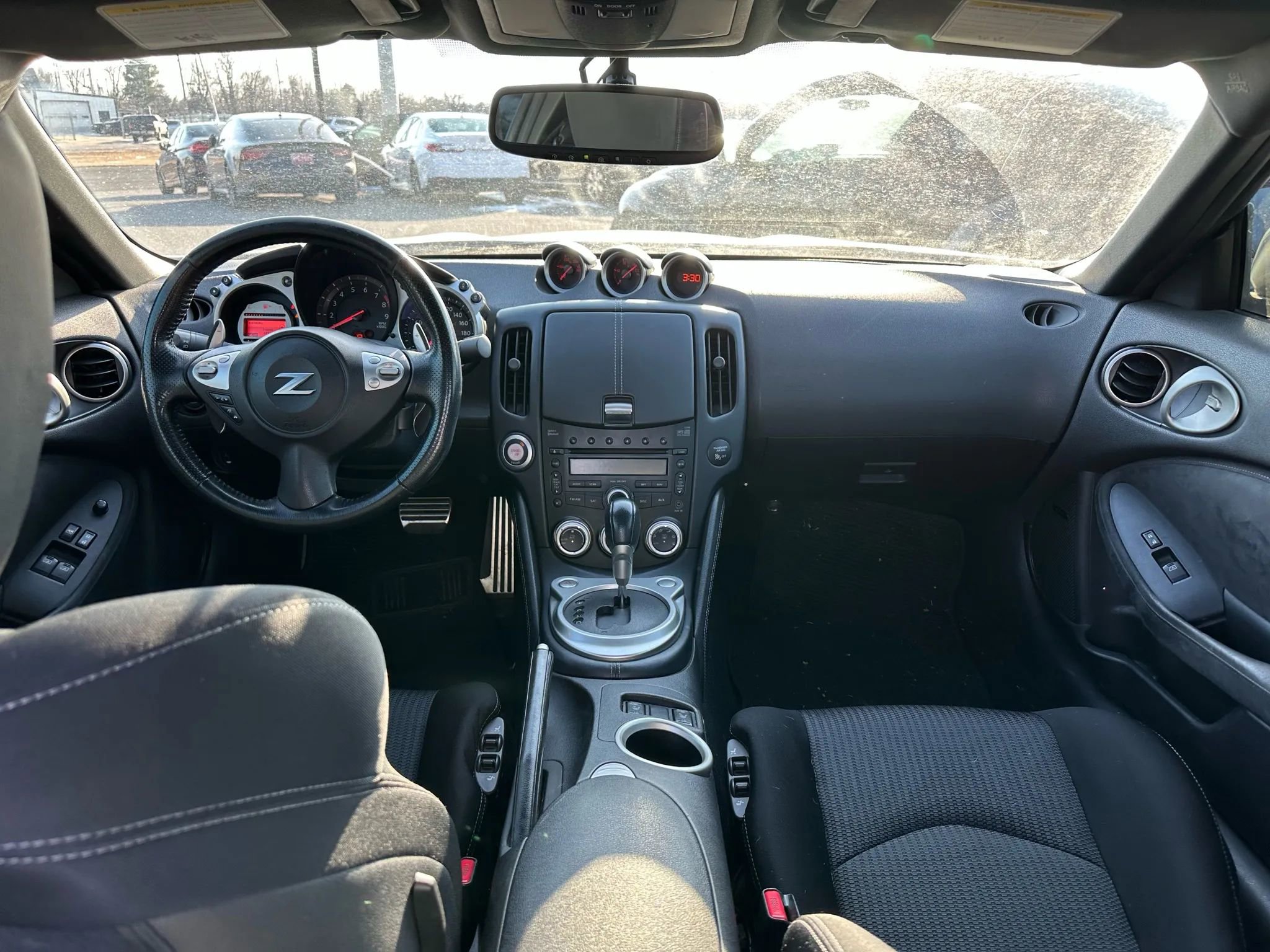 Used 2009 Nissan 370Z Touring image 12