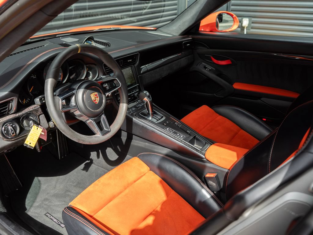 Used 2016 Porsche 911 GT3 RS RWD image 5