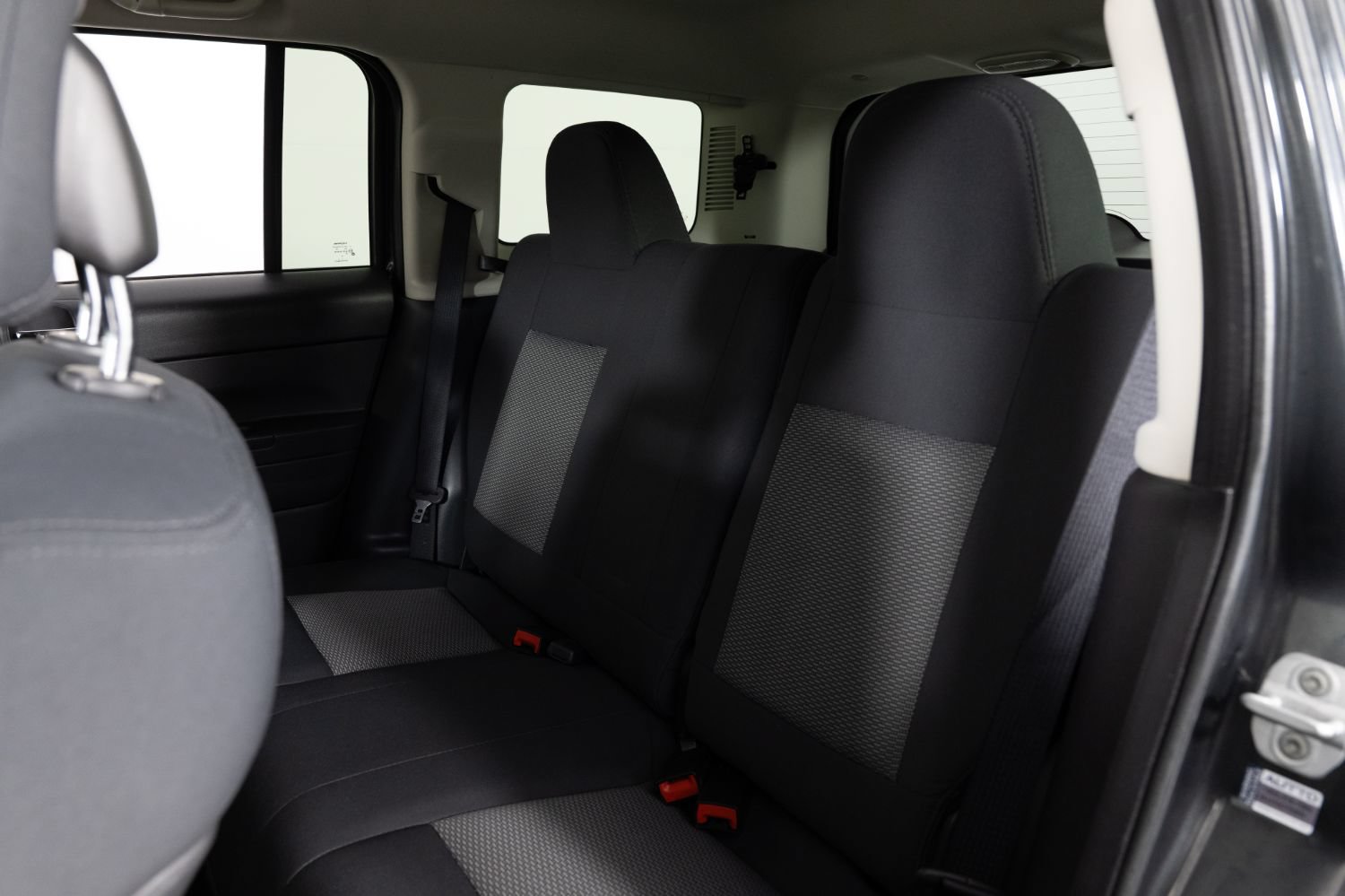 Used 2010 Jeep Patriot Sport w/ Tire & Wheel Group AWD/4WD image 17