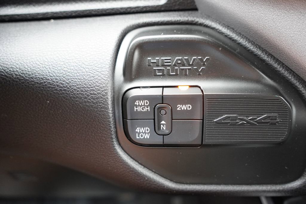 Used 2023 RAM 2500 Big Horn w/ Level 1 Equipment Group AWD/4WD image 32