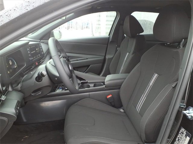 New 2026 Hyundai Elantra SEL Sport w/ Cargo Package image 8