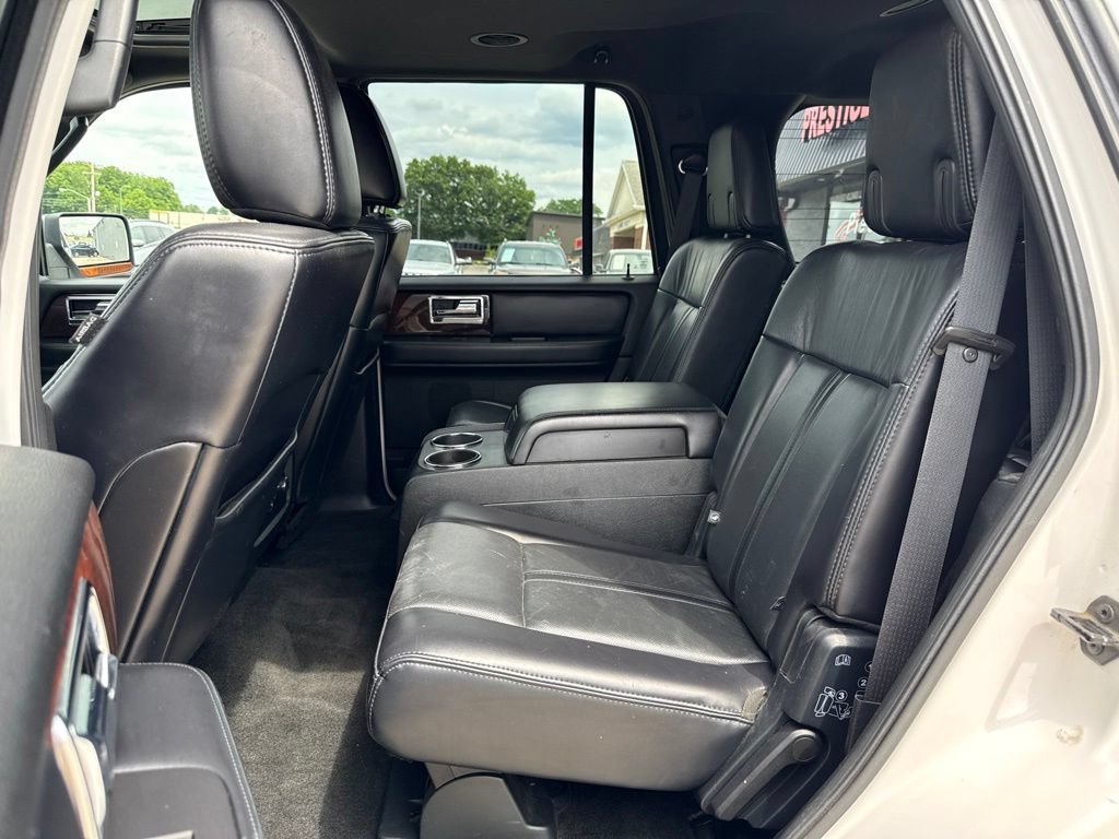 Used 2017 Lincoln Navigator Select AWD/4WD image 48