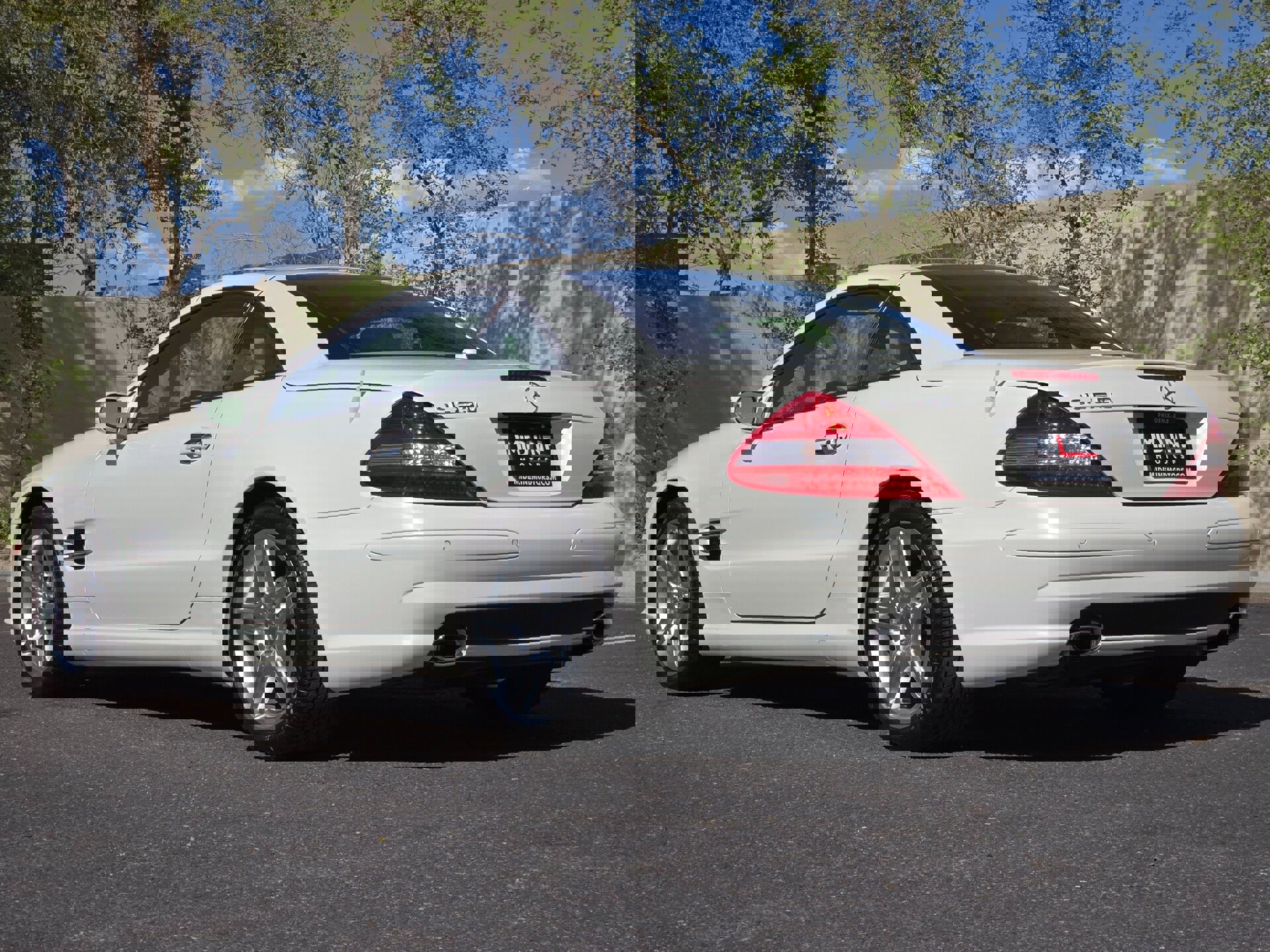 Used 2007 Mercedes-Benz SL 550 image 10