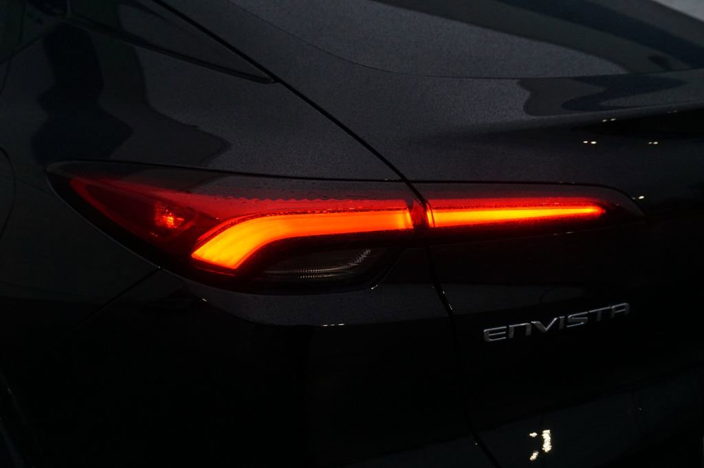 Used 2024 Buick Envista Sport Touring w/ Convenience I Package image 31