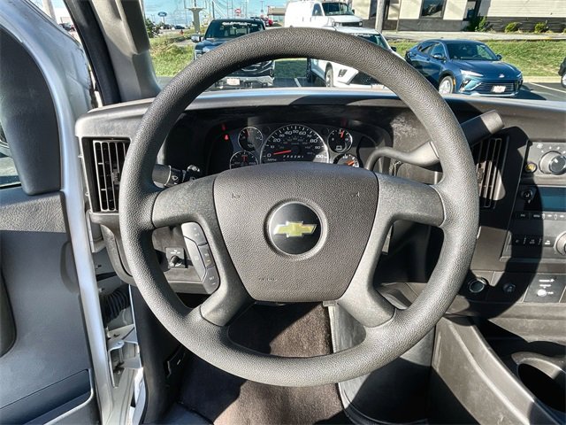 Used 2020 Chevrolet Express 3500 LT w/ LT Preferred Equipment Group image 11