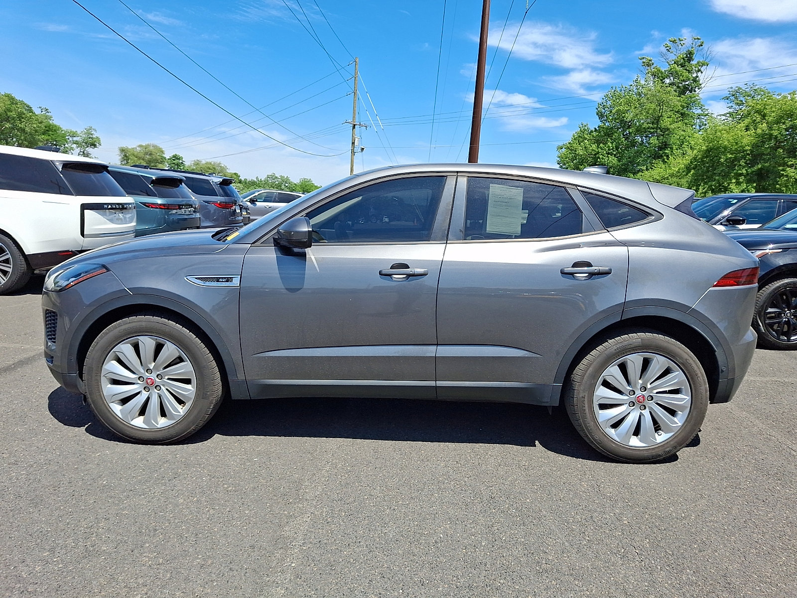 Used 2020 Jaguar E-PACE SE AWD/4WD image 3