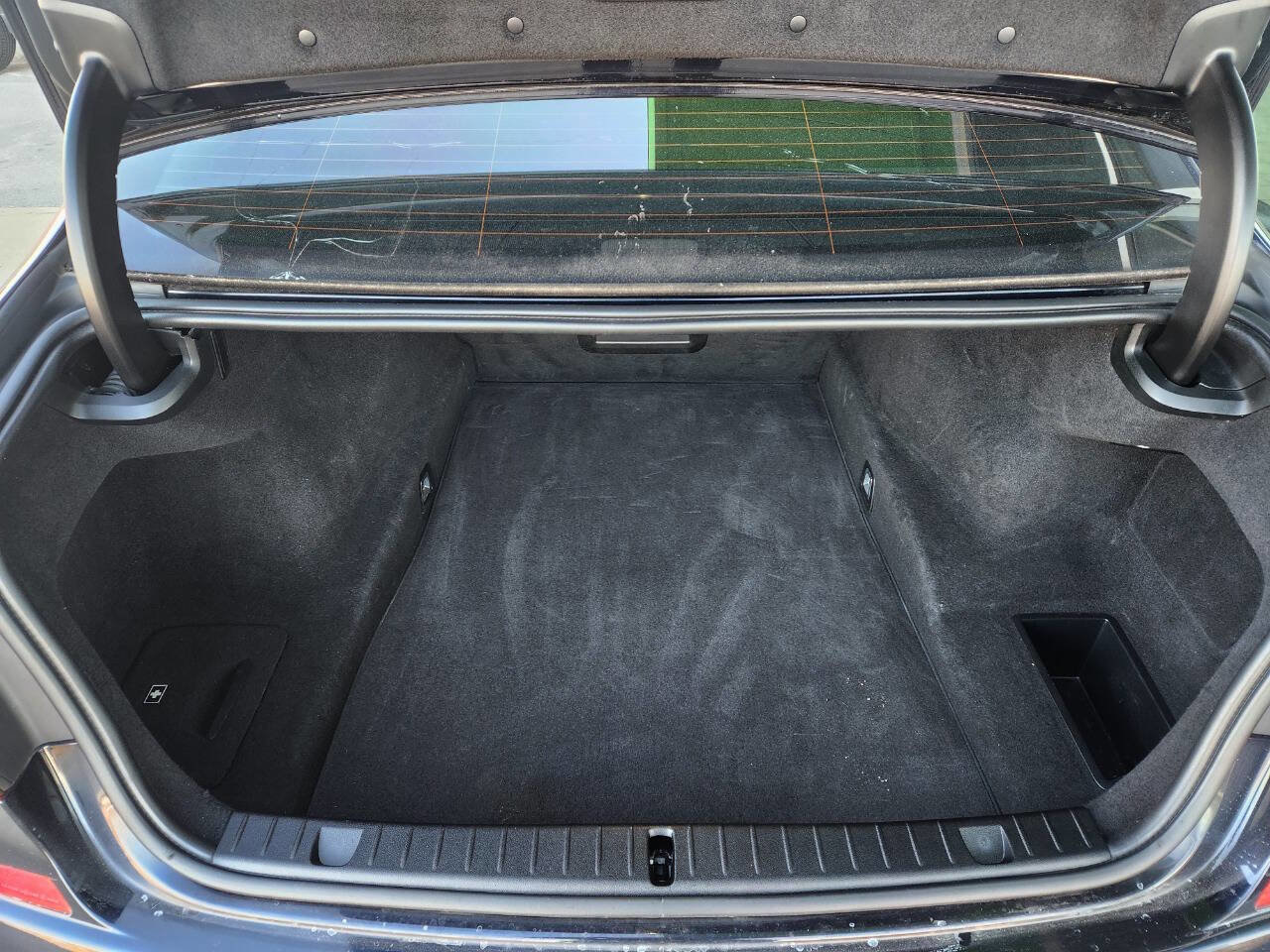 Used 2016 BMW 750i xDrive image 17