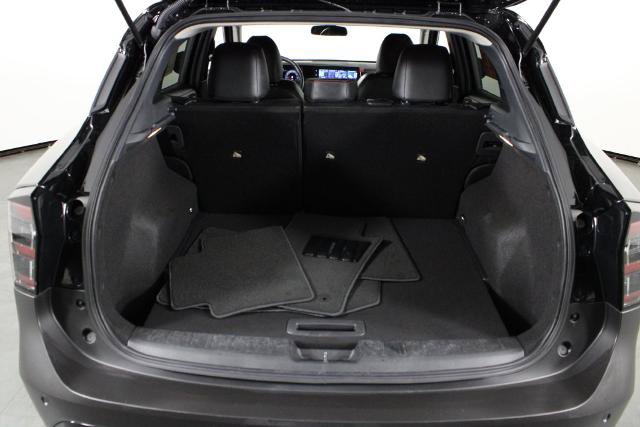 Certified 2026 Nissan Kicks SR FWD image 18