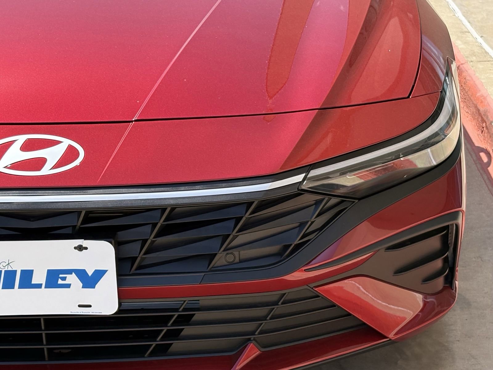 New 2025 Hyundai Elantra Sport image 8