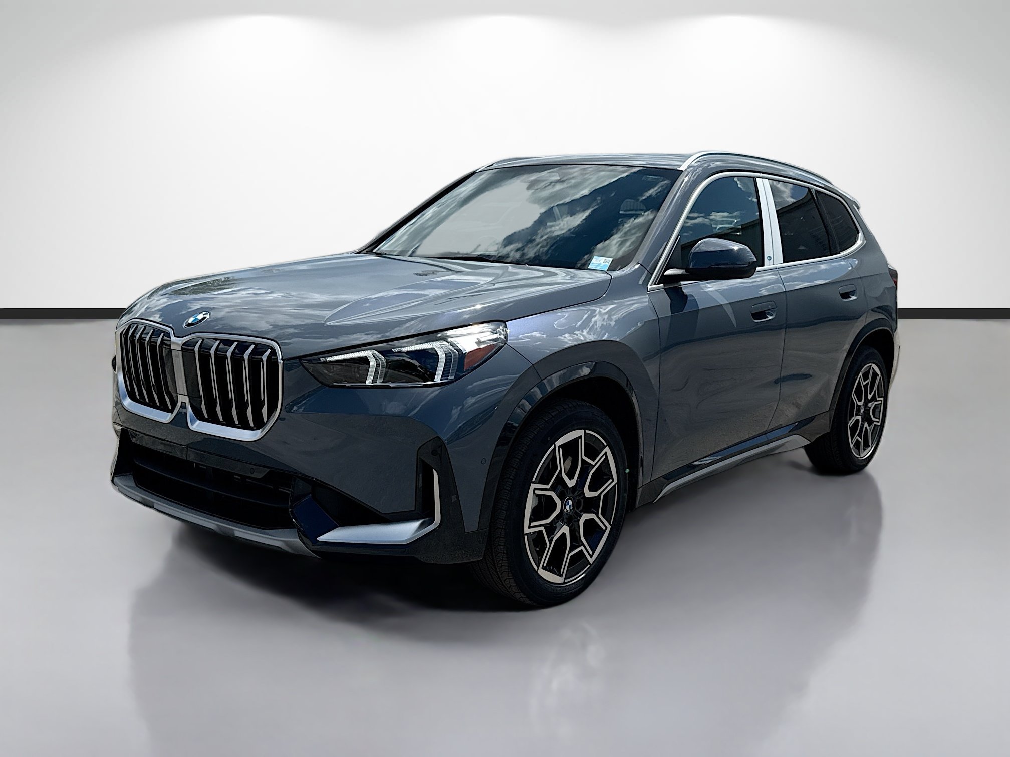 New 2026 BMW X1 xDrive28i w/ Convenience Package AWD/4WD image 7