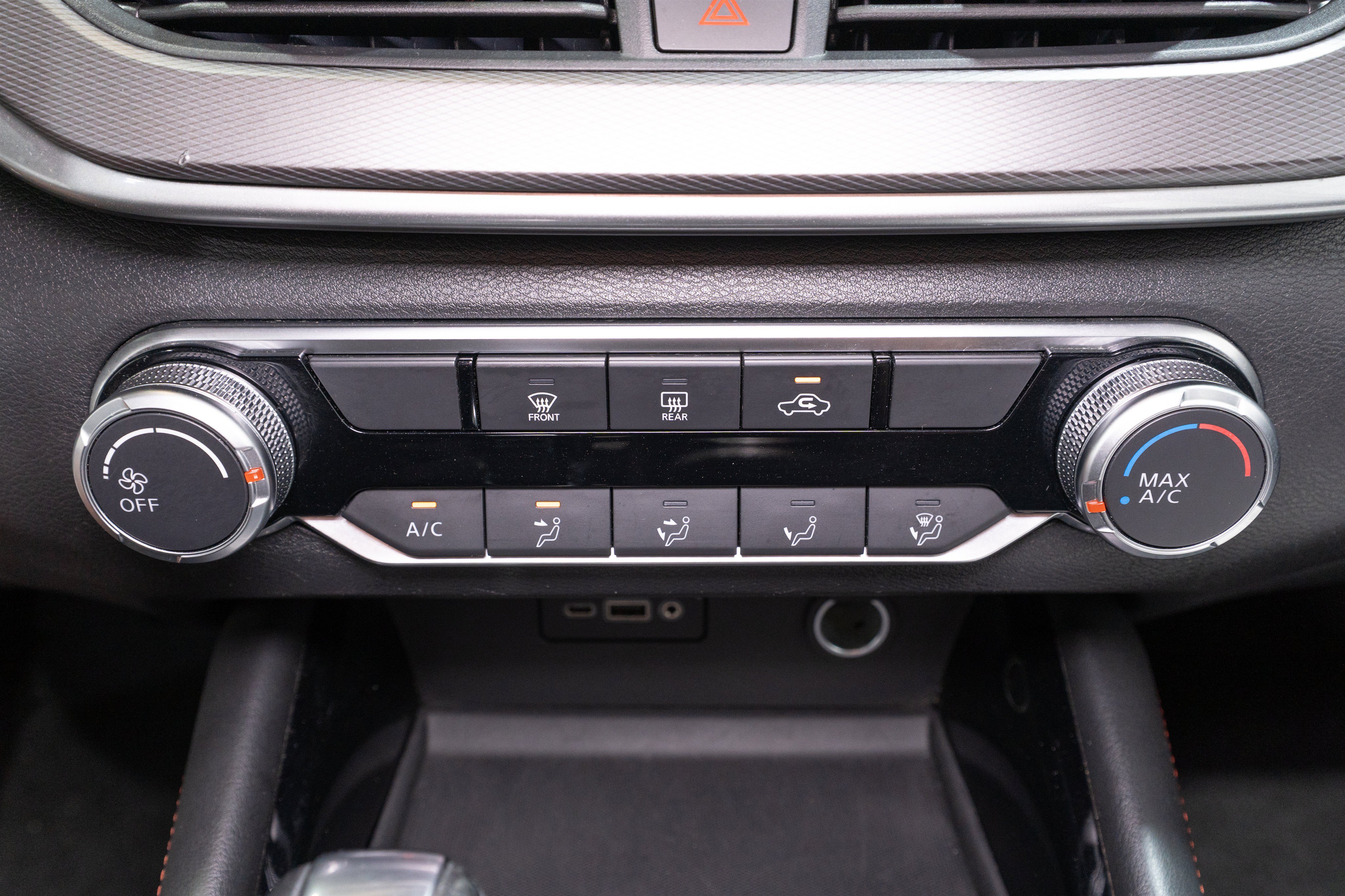 Used 2024 Nissan Altima 2.5 SR FWD image 19