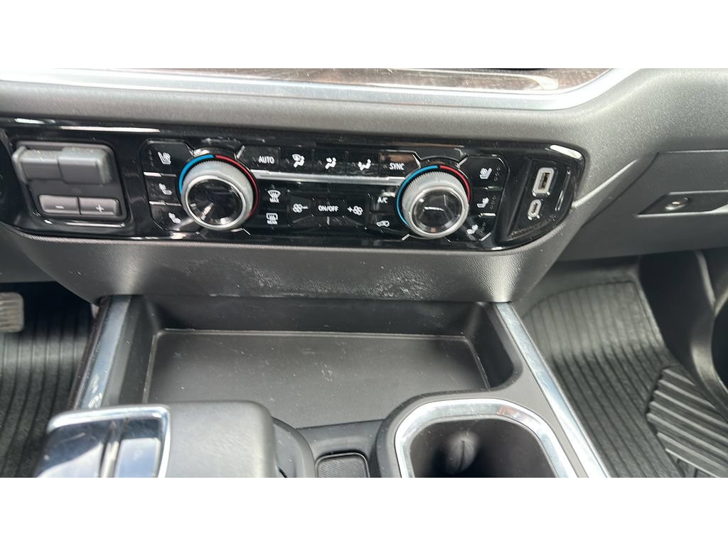 Used 2022 Chevrolet Silverado 1500 LTZ AWD/4WD image 17