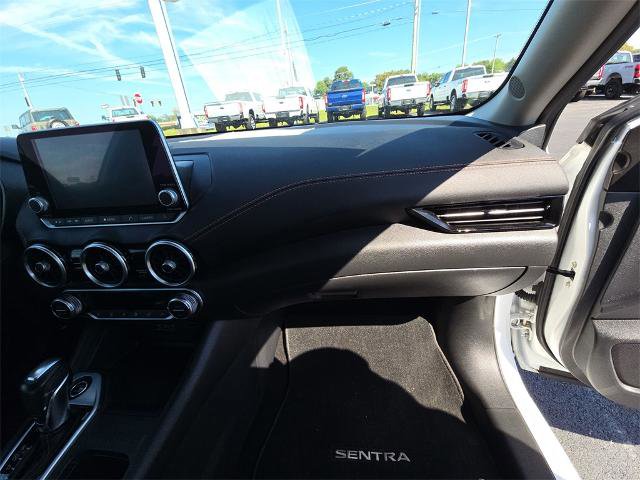 Certified 2023 Nissan Sentra SR w/ Midnight Edition Package image 12